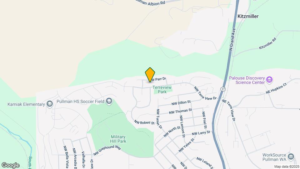 370 NW Terre View Dr Map and Location Details