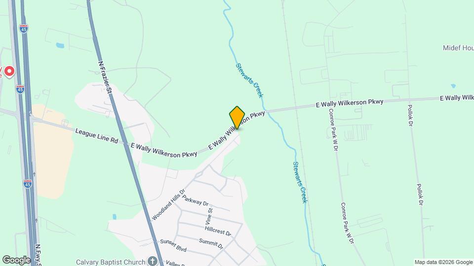 32 Woodland Hills Dr, Unit B Map and Location Details