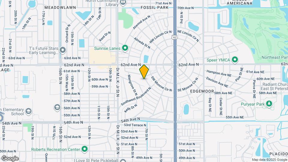 226 SW Lincoln Cir N Map and Location Details
