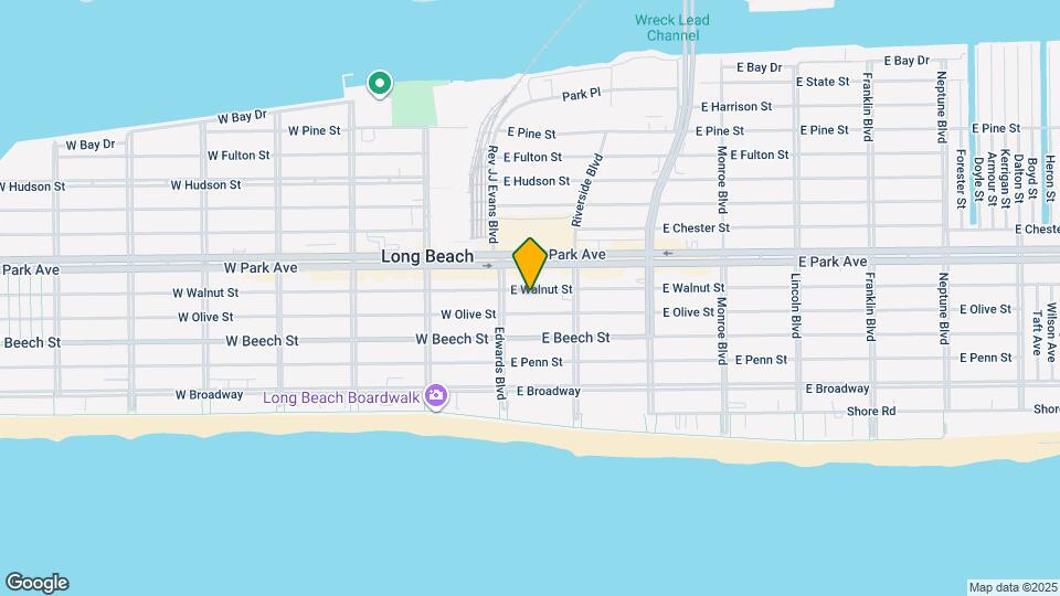 28 E Walnut St Map and Location Details