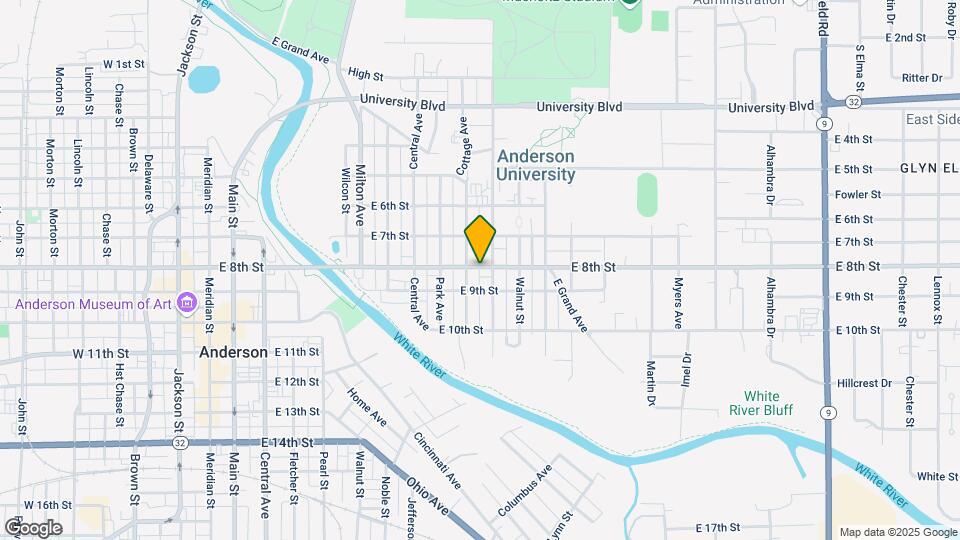 917 E 8th St, Unit 4 Map and Location Details