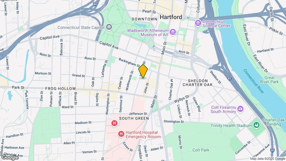 322 Hudson St / Luca Investments LLC Mapa y Detalles de la Ubicación