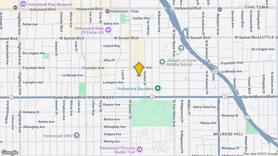 1220 N Beachwood Dr Map and Location Details