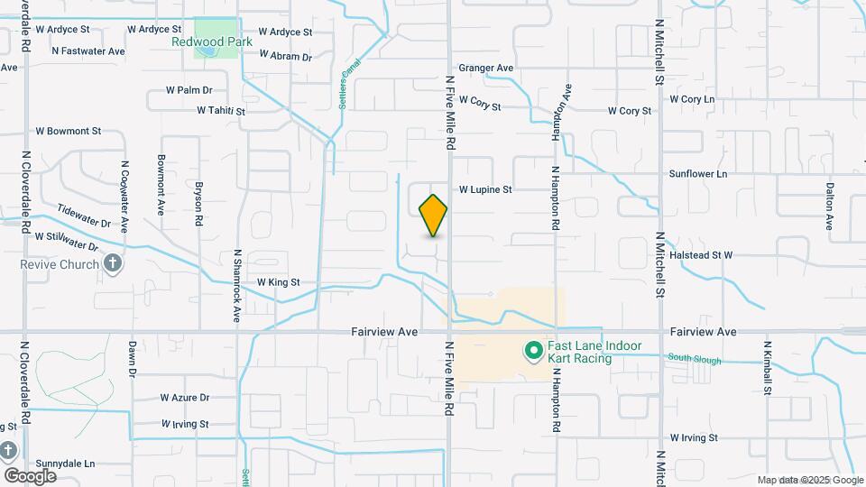 1931 N Farwell Ln Map and Location Details