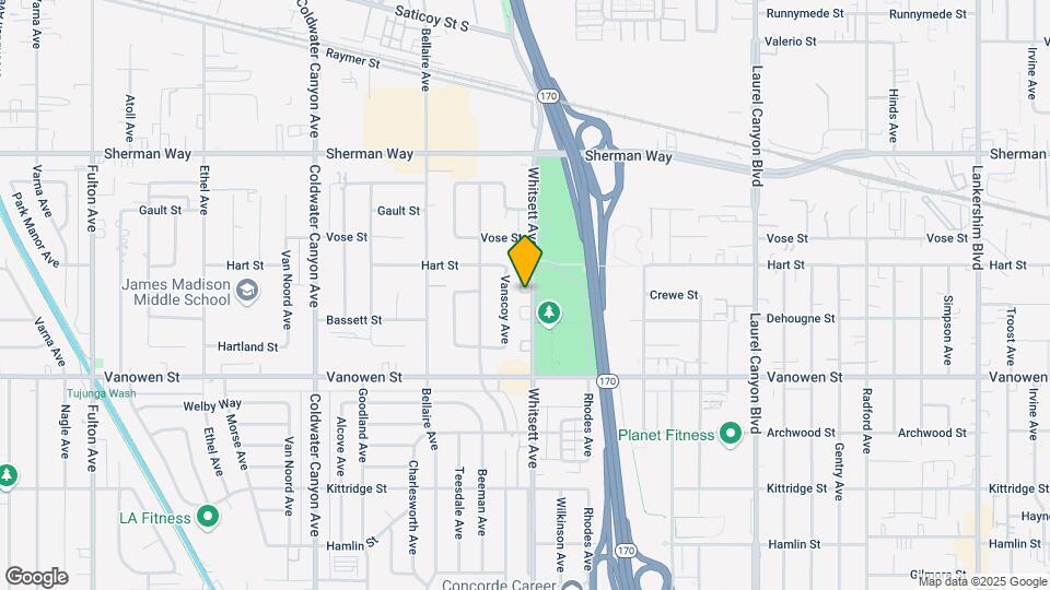 6929 Whitsett Ave Map and Location Details
