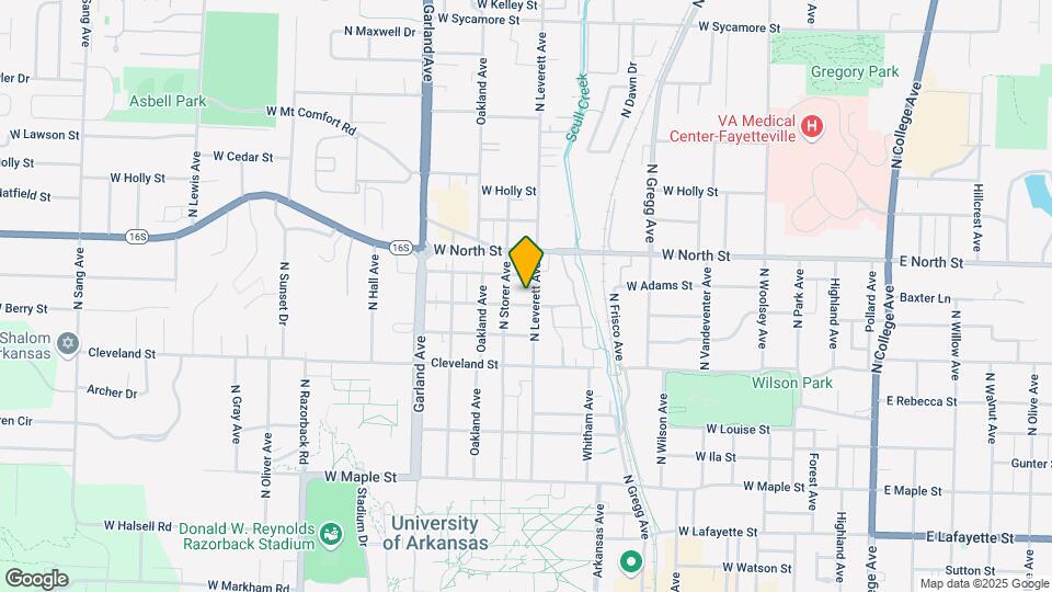 800-806 W Berry St Mapa y Detalles de la Ubicación