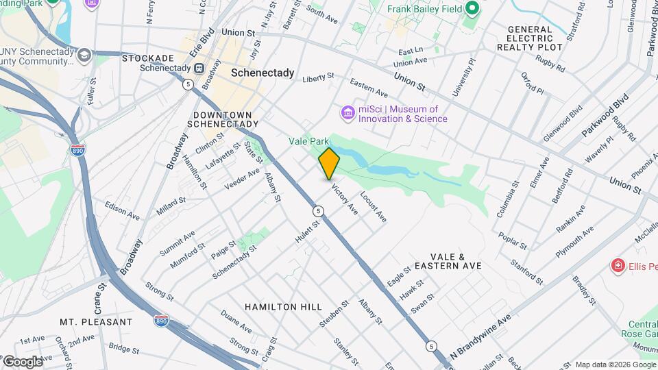 13 Grove Pl, Unit 13 GROVE PLACE APT 2 REAR Mapa y Detalles de la Ubicación