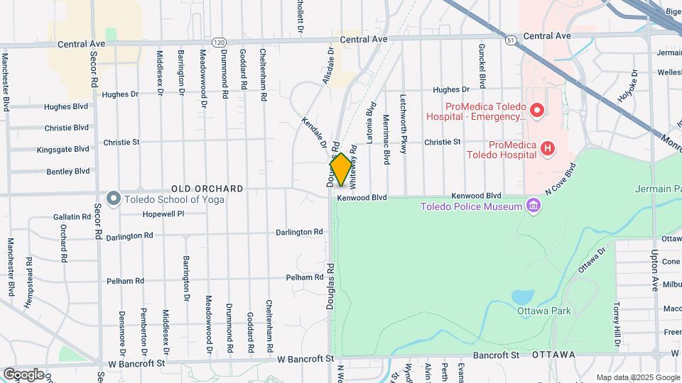 2670 Kenwood Blvd Map and Location Details