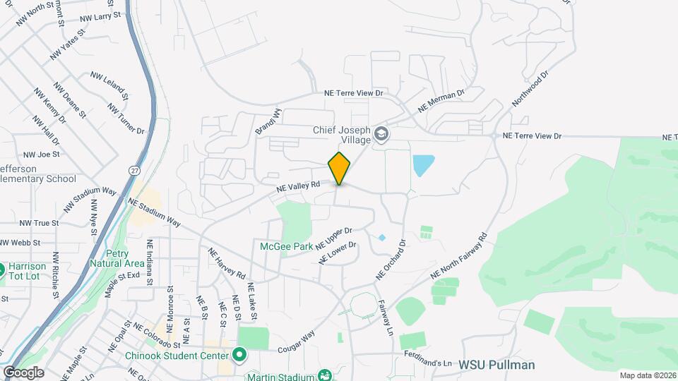 1320 NE Hillside Dr Mapa y Detalles de la Ubicación