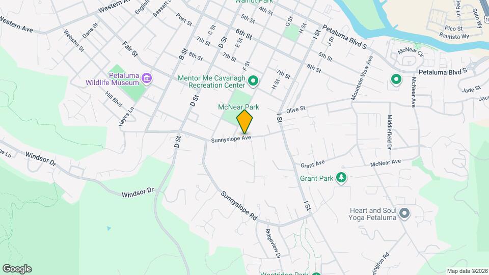 526 Sunnyslope Ave Map and Location Details