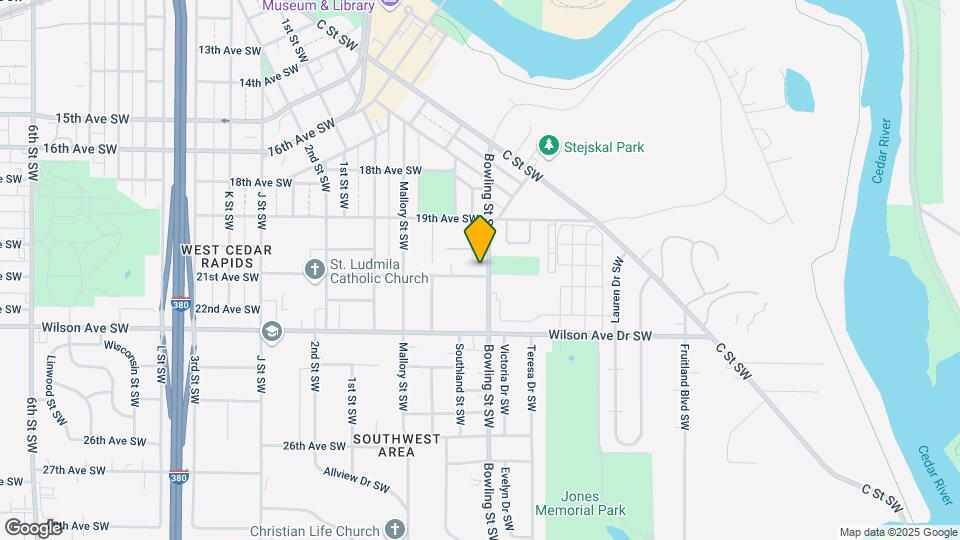126 21st Ave SW Map and Location Details