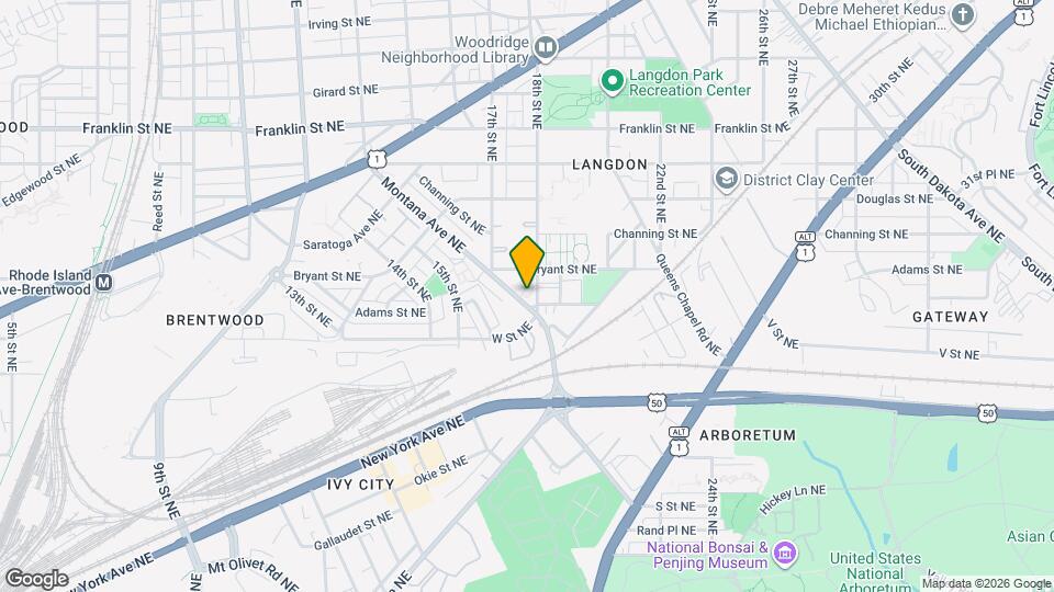 2300 18th St NE Mapa y Detalles de la Ubicación