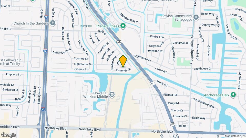 407 Riverside Dr Map and Location Details