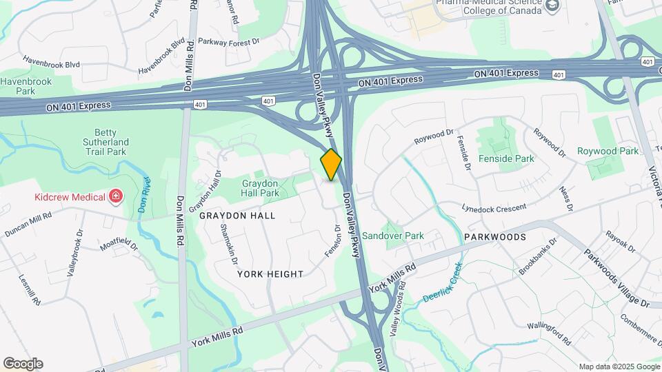 135 Fenelon Drive Map and Location Details