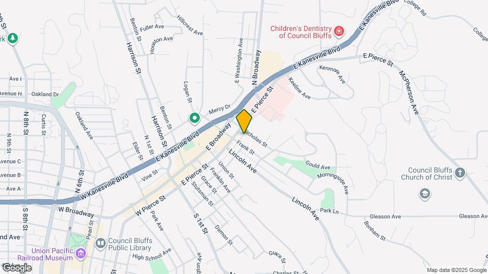 112 Nicholas St Map and Location Details