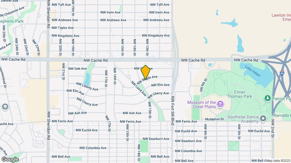 1136 NW Maple Ave Map and Location Details