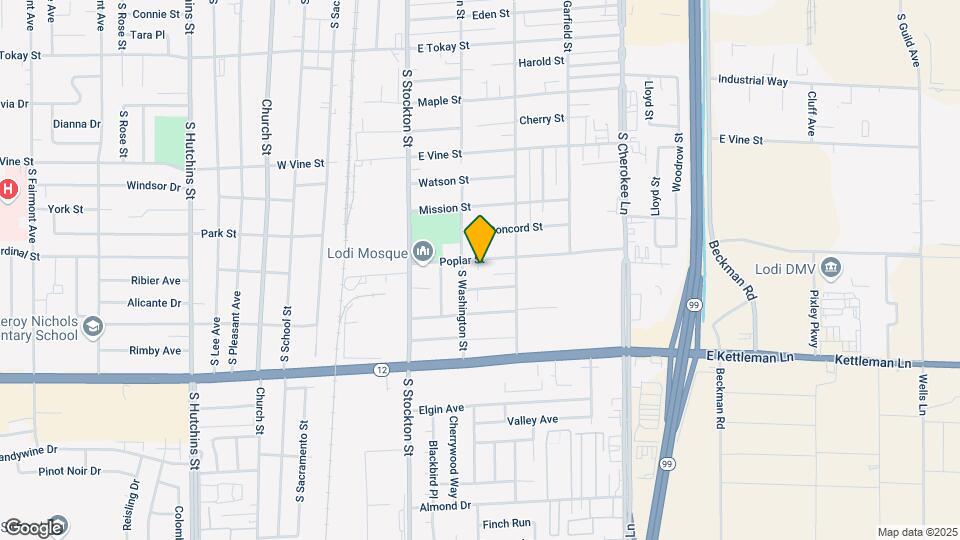 322 Poplar St Mapa y Detalles de la Ubicación