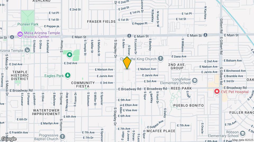 240 S Doran St Mapa y Detalles de la Ubicación