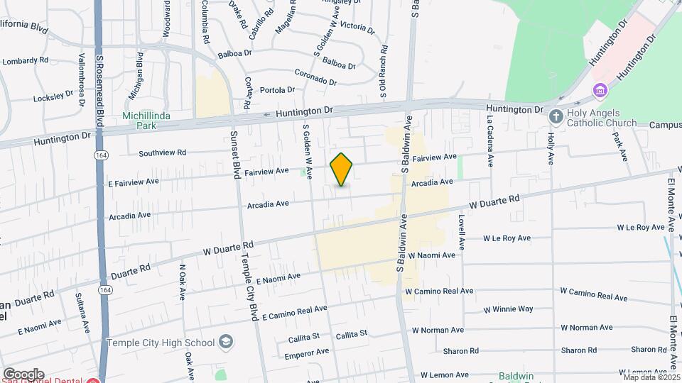 825 Arcadia Ave Map and Location Details