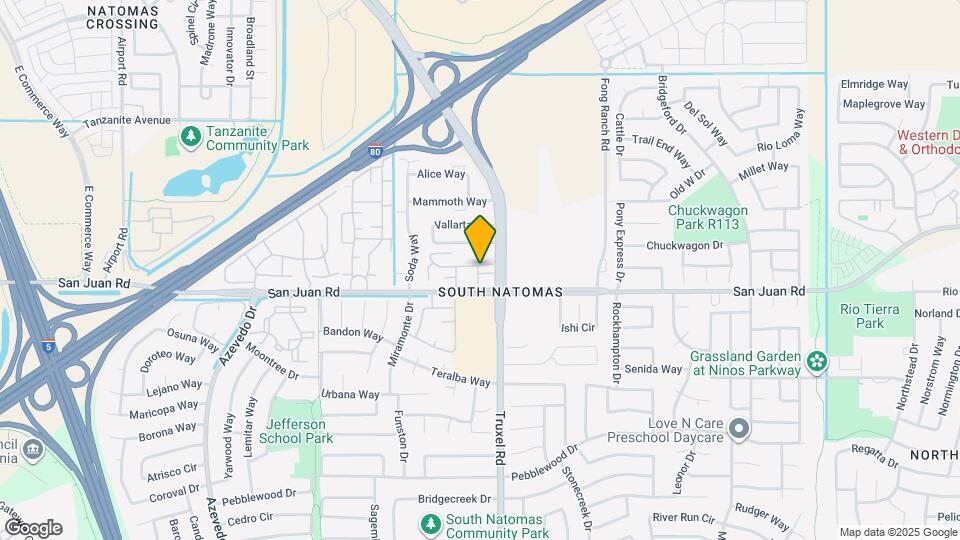 102 Luna Grande Cir Map and Location Details