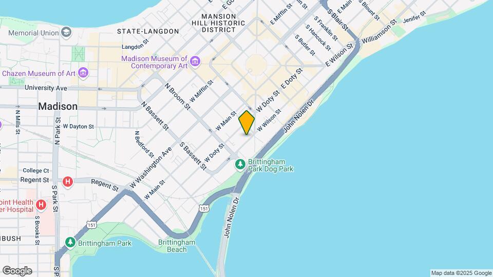 320 W Wilson St Mapa y Detalles de la Ubicación
