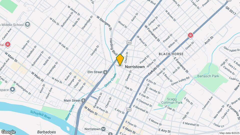 122 W Elm St Map and Location Details