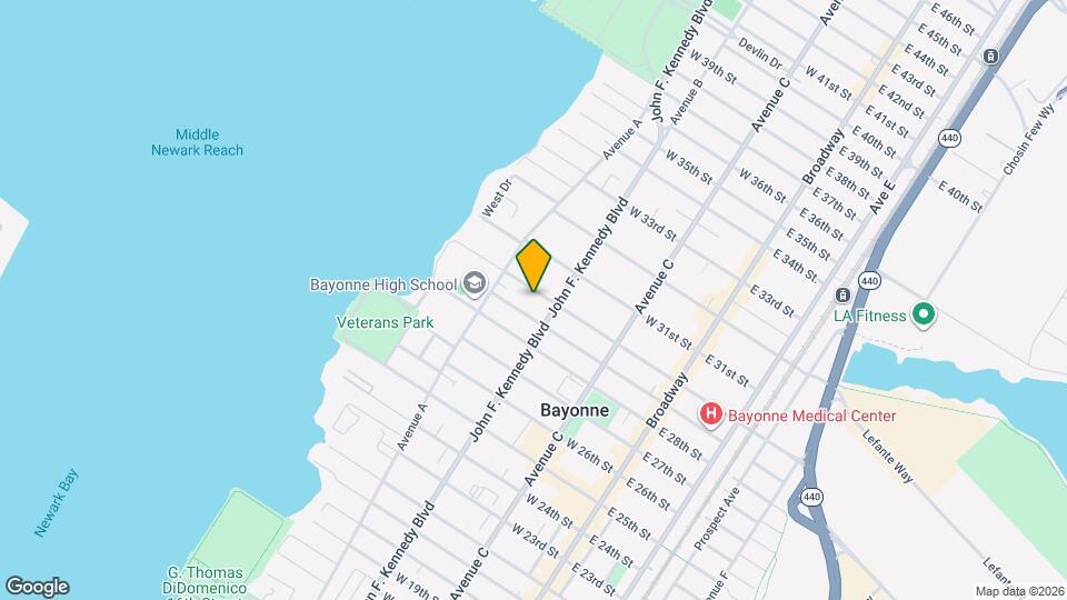 128 W 30th St Map and Location Details