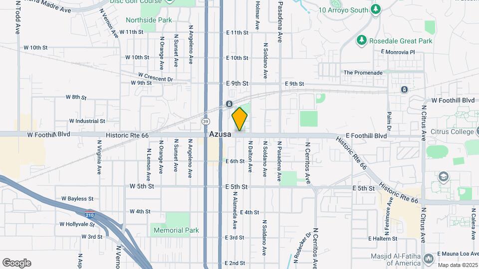 905 N Primrose Ln Map and Location Details