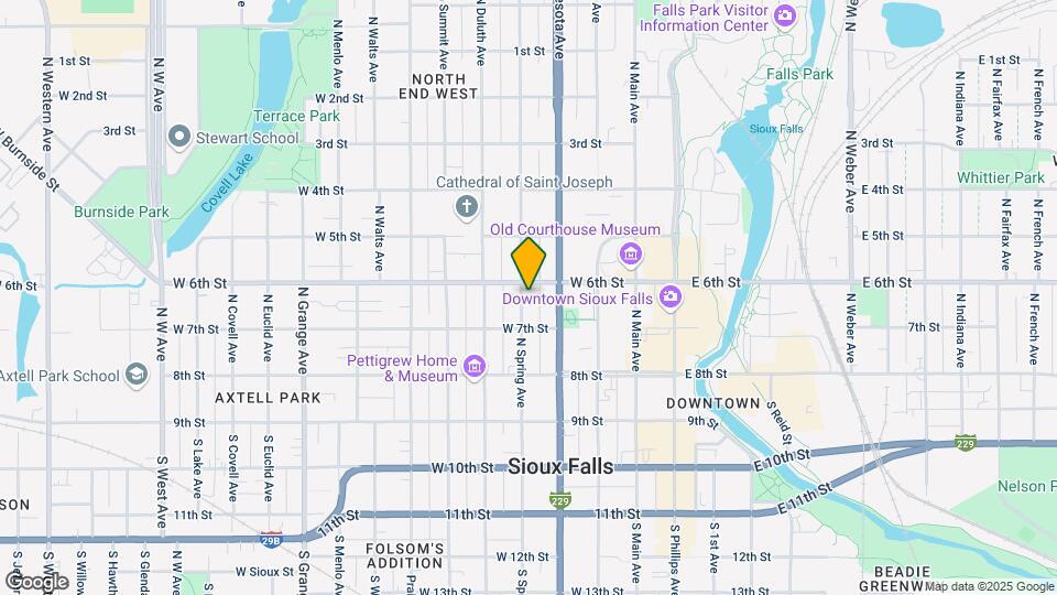 330 N Spring Ave Mapa y Detalles de la Ubicación