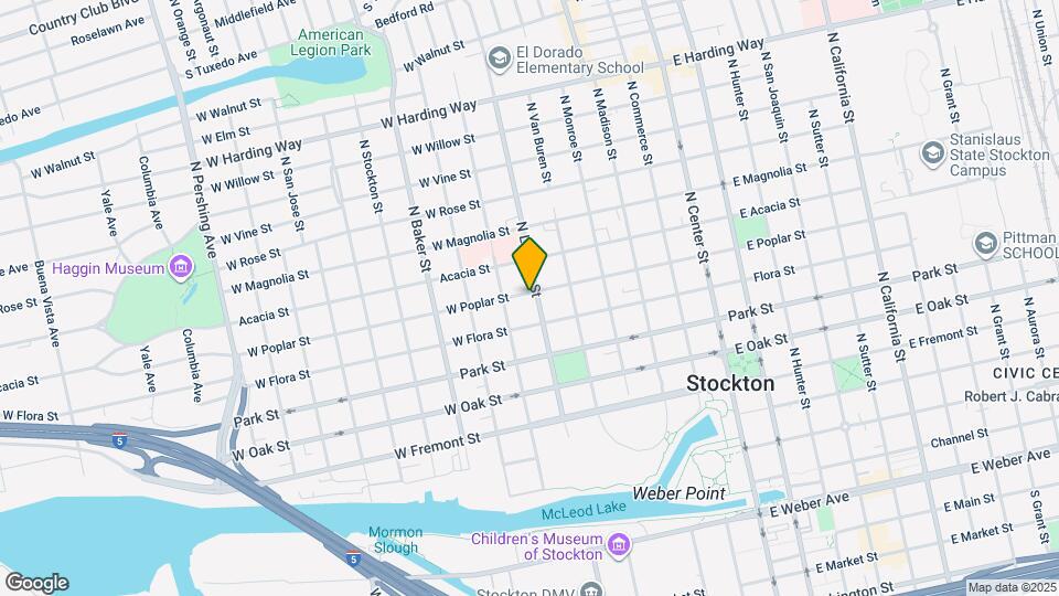843 N Lincoln St Map and Location Details