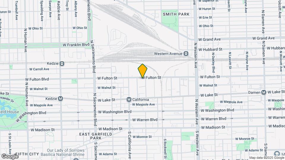 2711 W Fulton St Map and Location Details