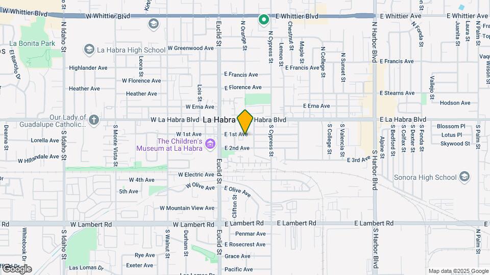 212 E 1st Ave Mapa y Detalles de la Ubicación