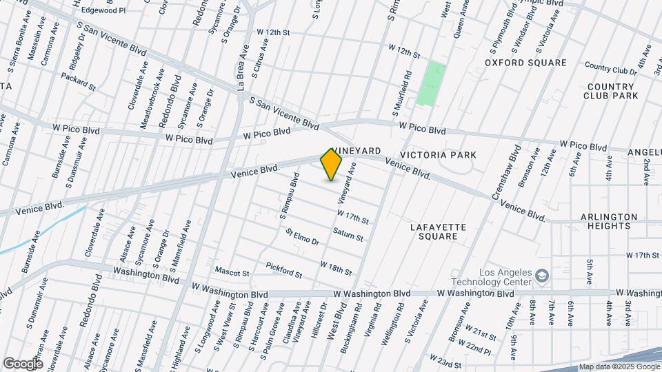4627 St. Charles Mapa y Detalles de la Ubicación