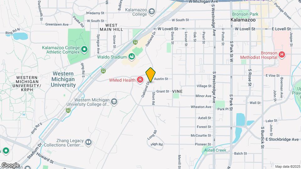 815 Oakland Dr Map and Location Details