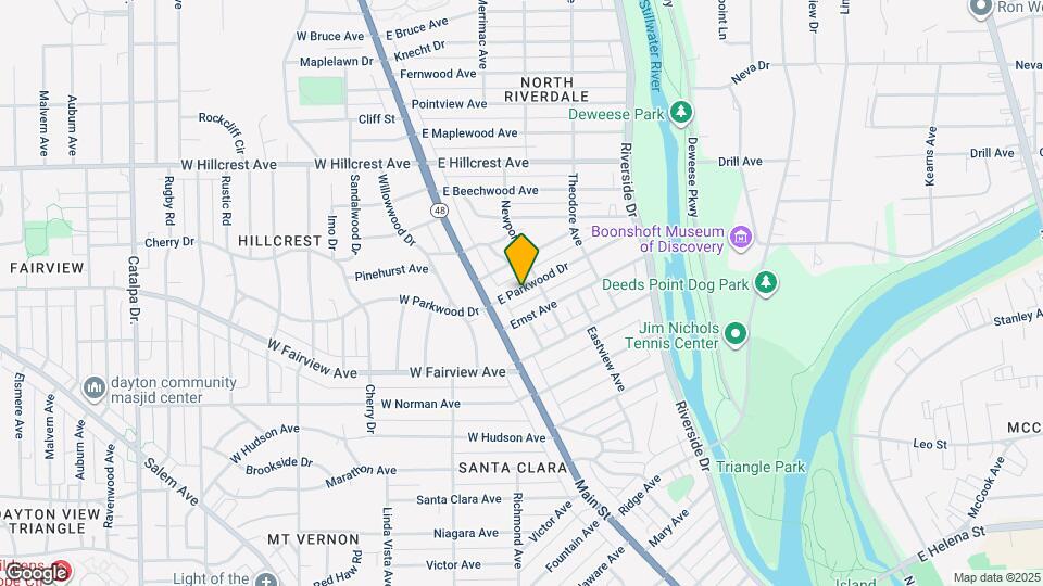 44 E Parkwood Dr Map and Location Details