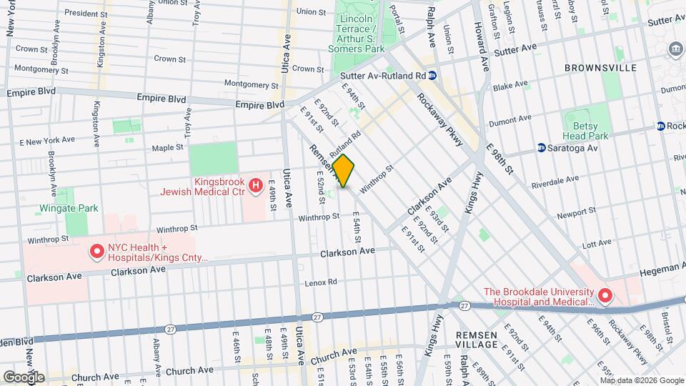 35 E 53rd St Map and Location Details