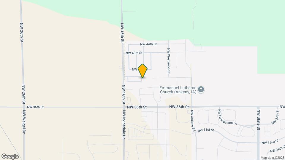 3915 NW Cedarwood Ln Map and Location Details