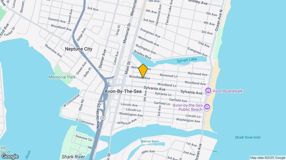 411 Woodland Ave Map and Location Details