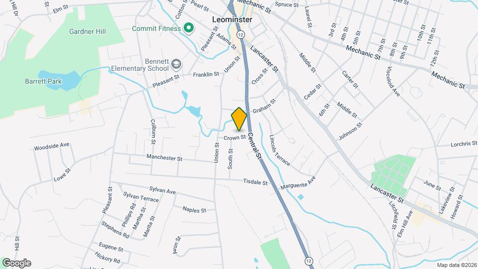 32 Cross St Map and Location Details