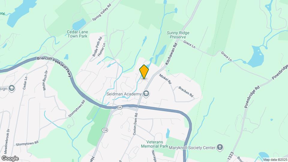 1 Spring Pond Dr Map and Location Details