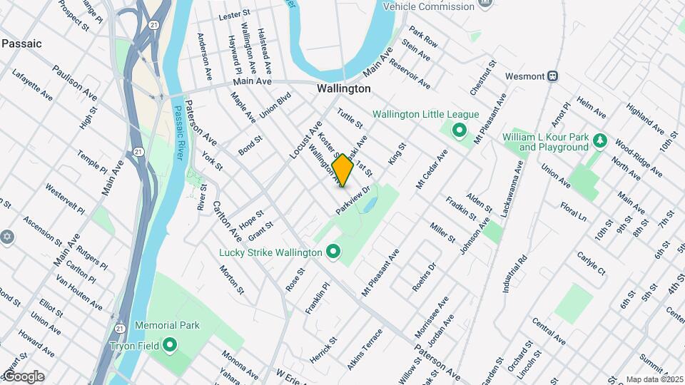 302 Wallington Ave, Unit 2 Map and Location Details