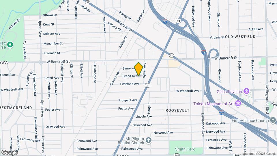 1319 Grand Ave Map and Location Details