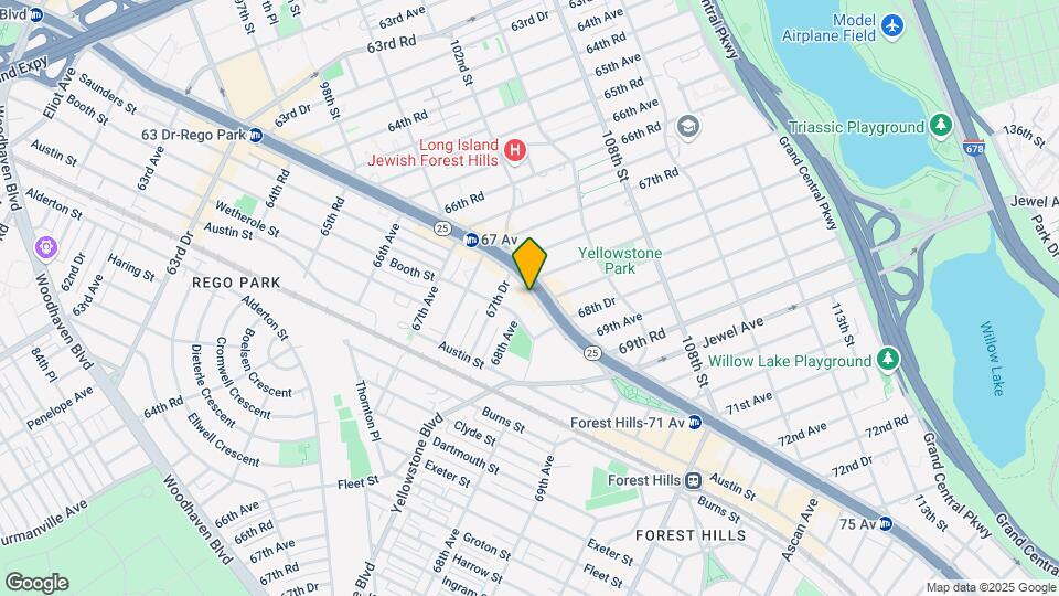 10230 Queens Blvd Mapa y Detalles de la Ubicación