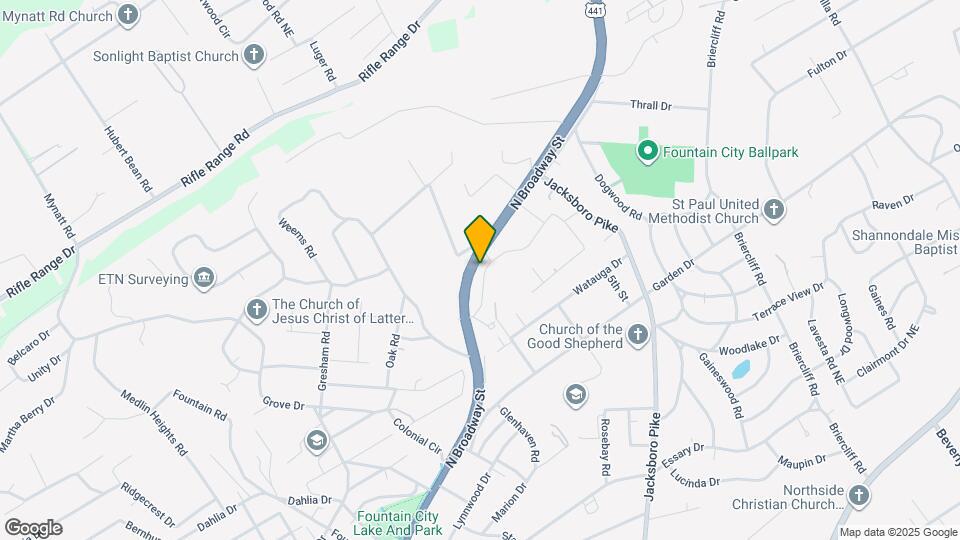 5614 N Broadway St Map and Location Details