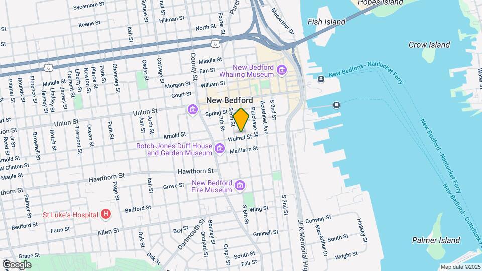 215 Walnut St Mapa y Detalles de la Ubicación