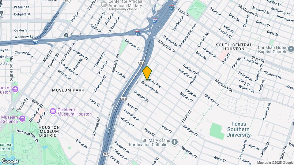 2221 Rosewood St Map and Location Details