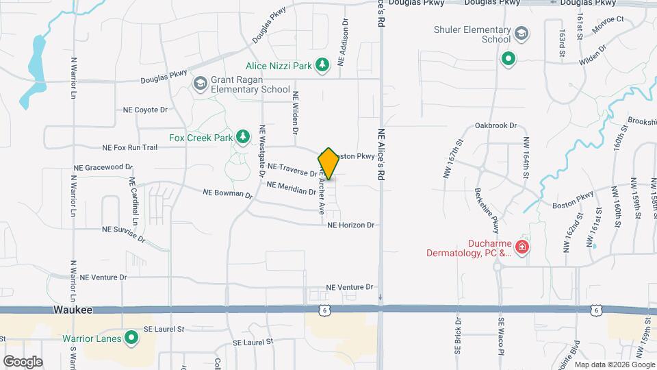 847 NE Larkspur Ave Map and Location Details