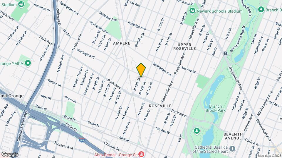 211 N 13th St Map and Location Details