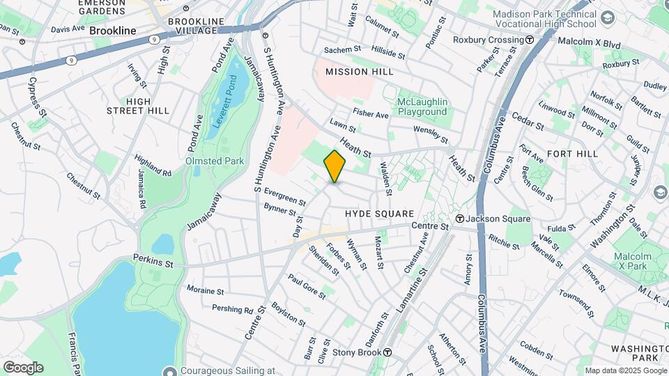 66 Round Hill St Map and Location Details