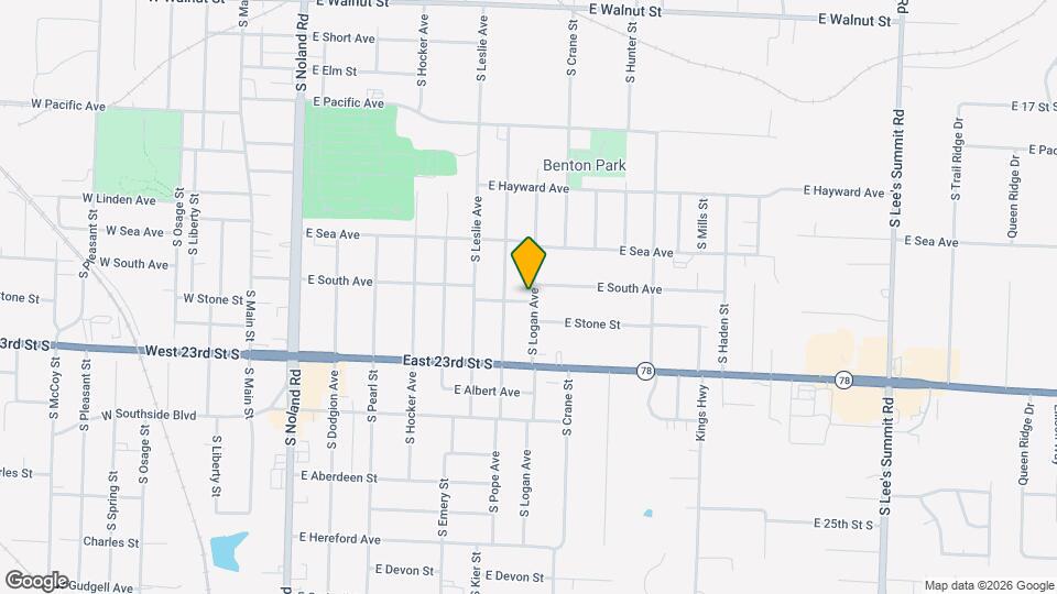 926 S Logan Ave Map and Location Details